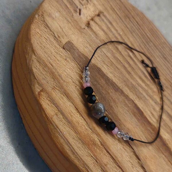 grafika, bransoletka, kamienie naturalne, handmade, koraliki, afirmacja