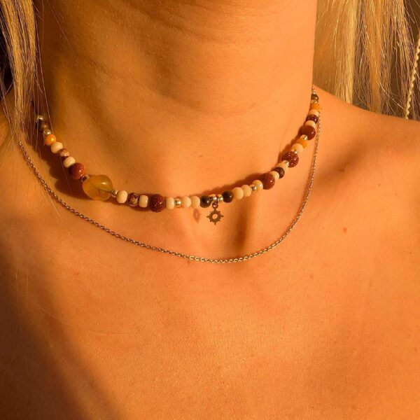 grafika naszyjnik, afirmacja, kamienie naturalne